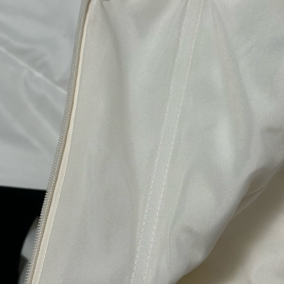 Vera Wang Bridesmaid For David’s Bridal - Picture 13 of 16